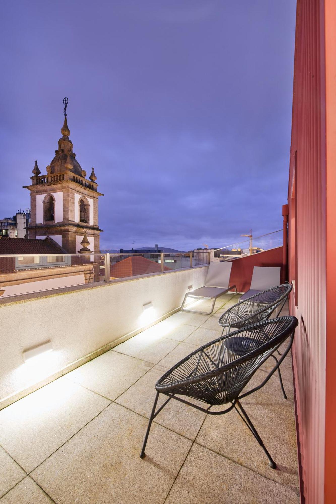 Hotel Moon&Sun Braga Bagian luar foto
