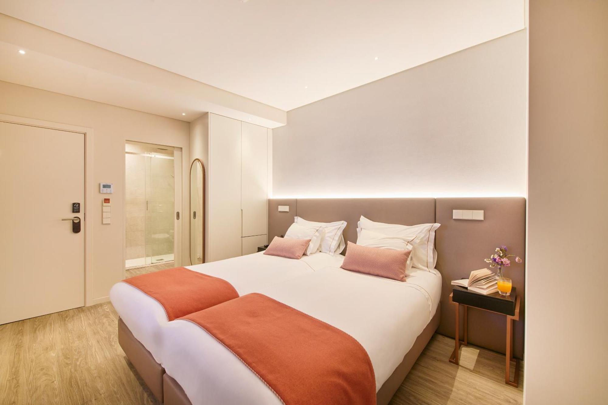 Hotel Moon&Sun Braga Bagian luar foto