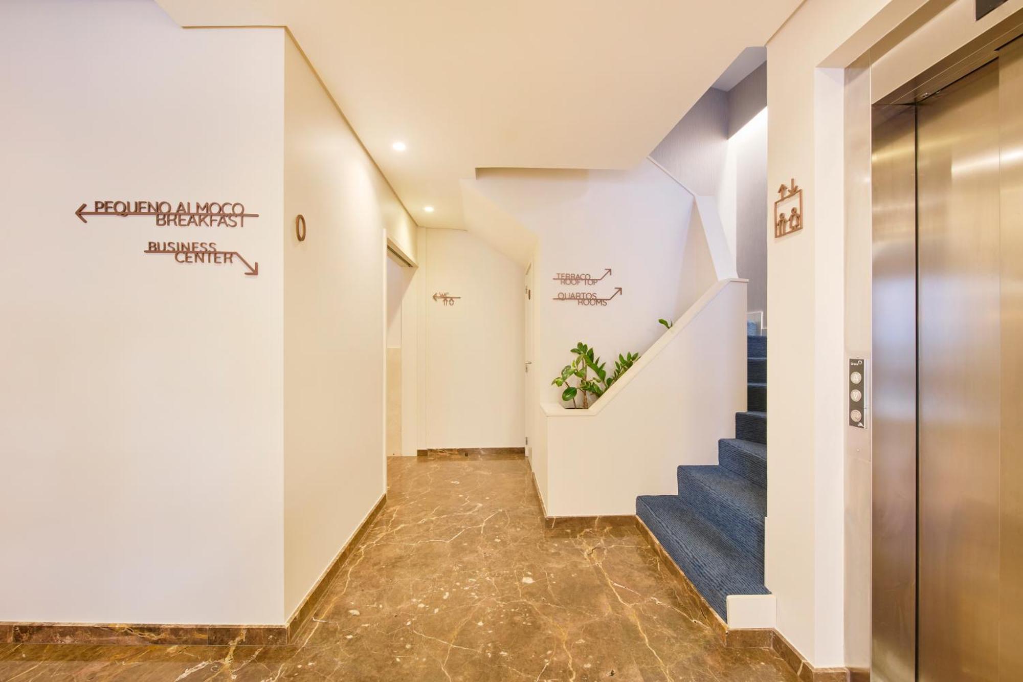 Hotel Moon&Sun Braga Bagian luar foto