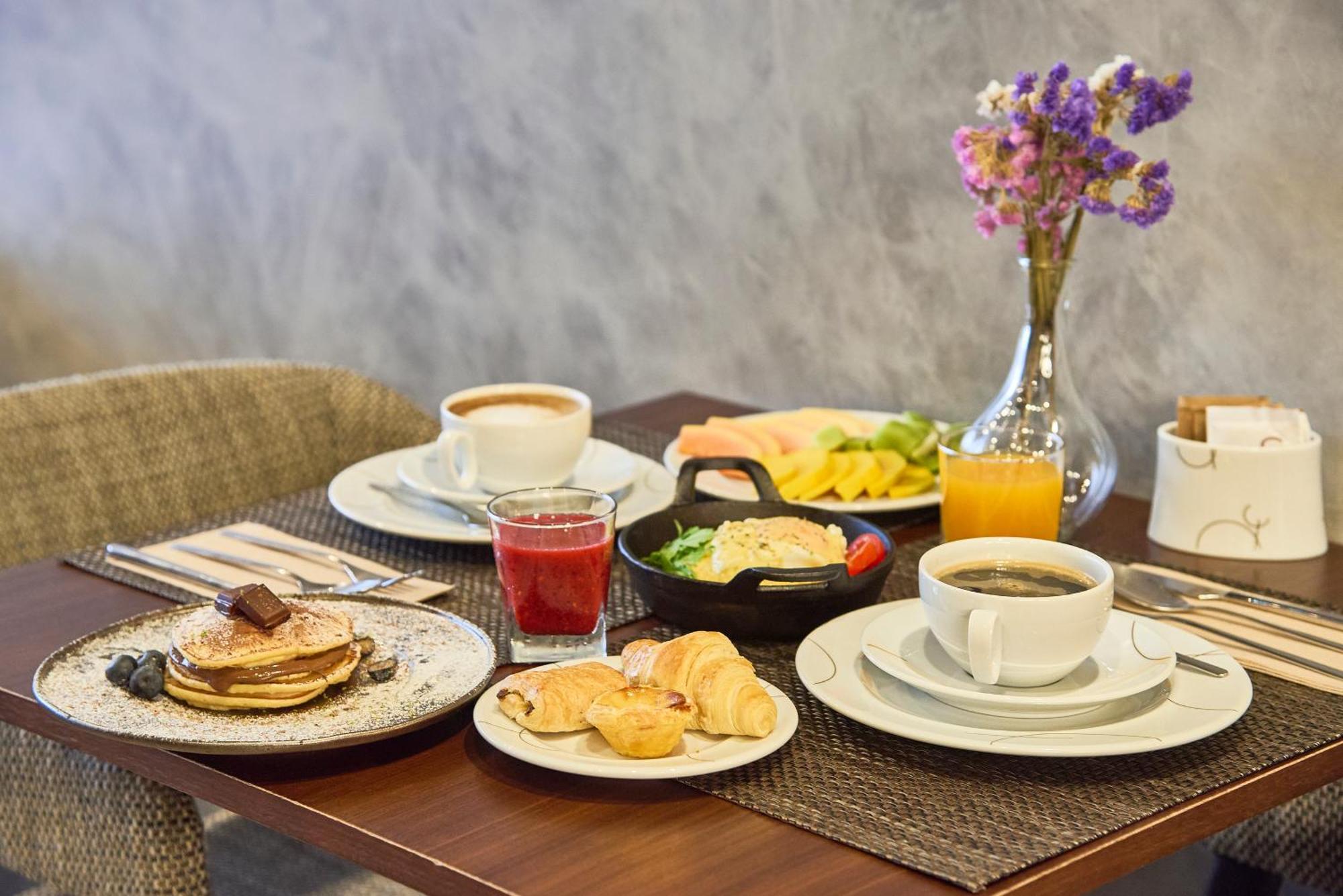 Hotel Moon&Sun Braga Bagian luar foto