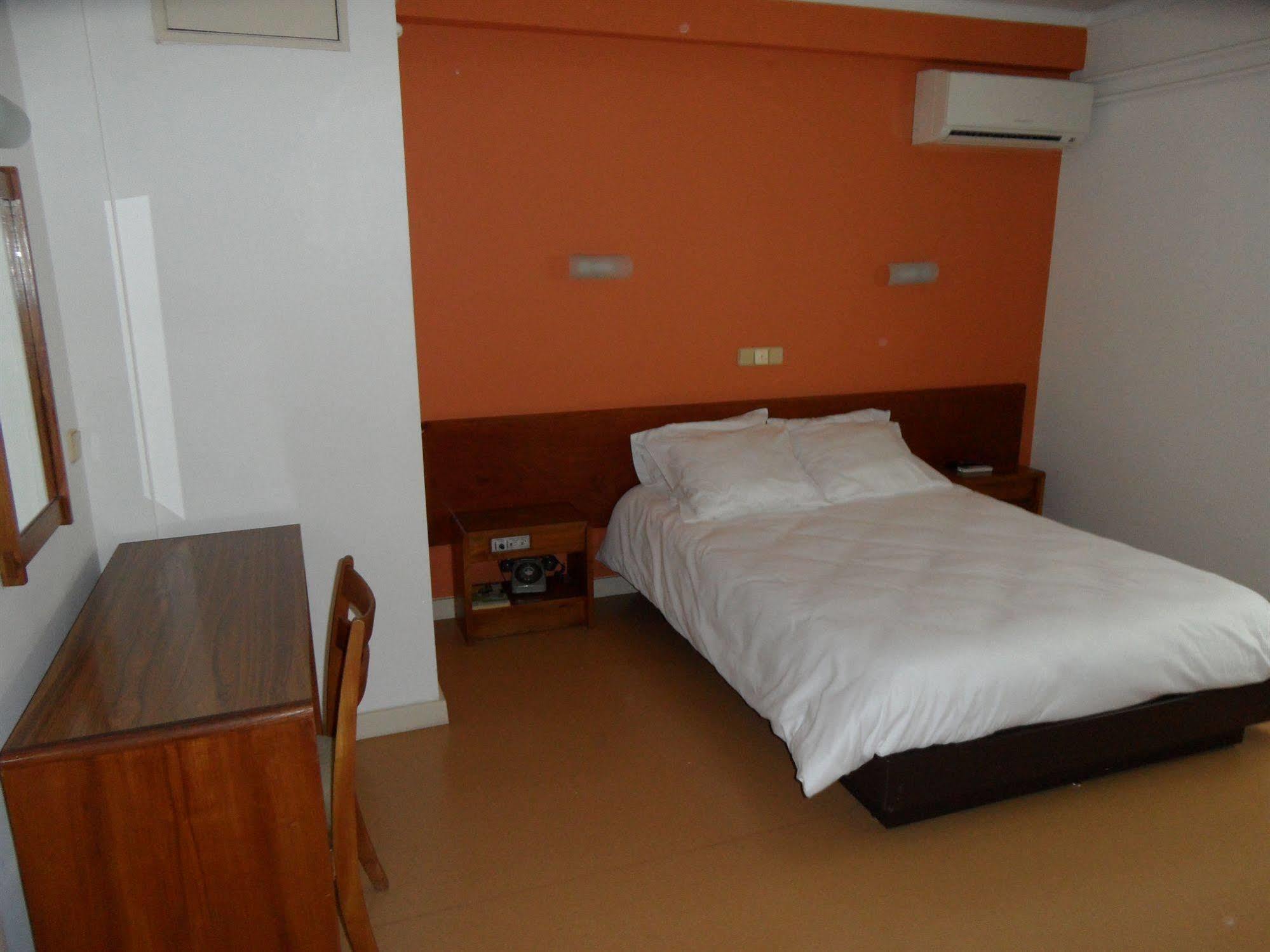 Hotel Moon&Sun Braga Bagian luar foto