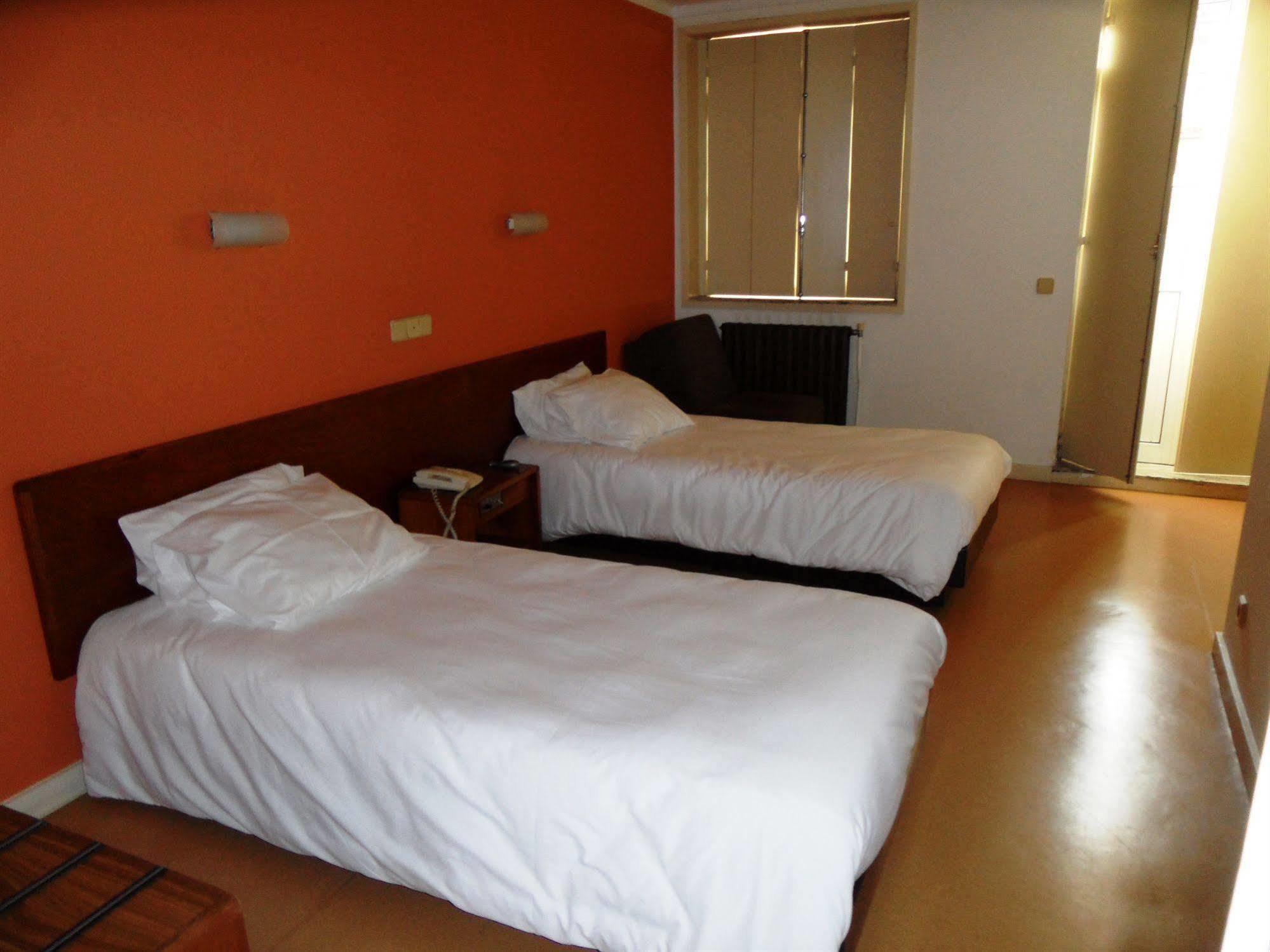 Hotel Moon&Sun Braga Bagian luar foto