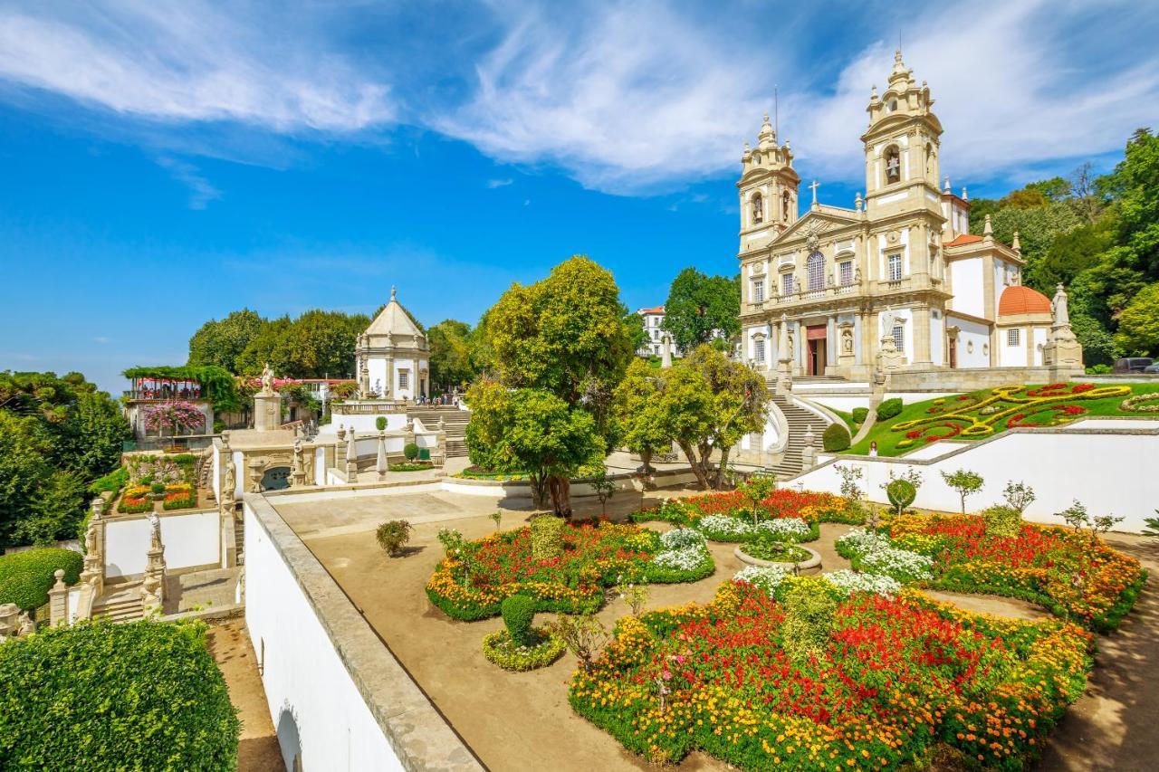 Hotel Moon&Sun Braga Bagian luar foto